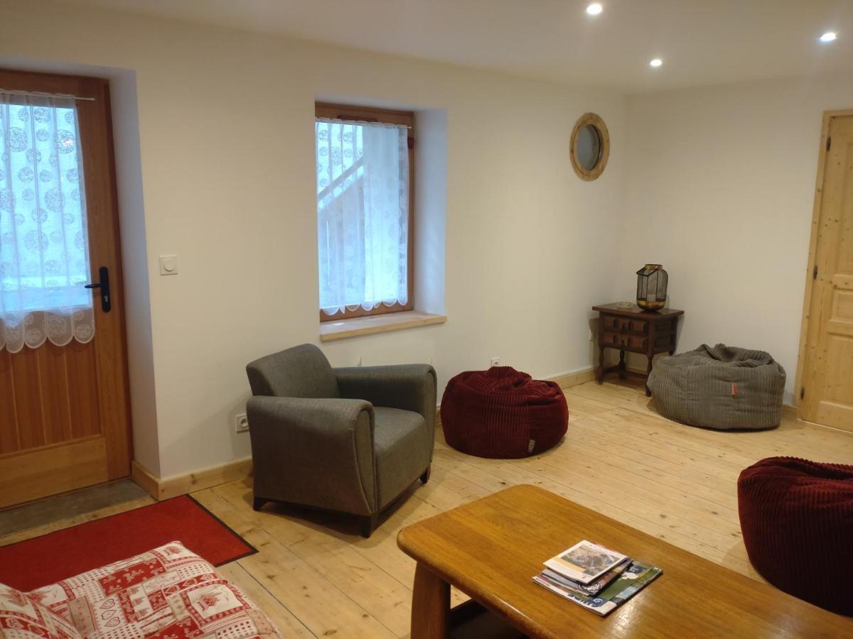 La Maizon Du Bois - Le Haut Appartement De 130 M2 - Le Bas Appartement De 70 M2 Ла-Плань Экстерьер фото